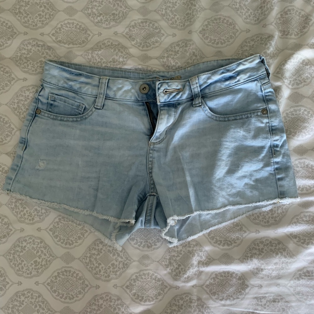 Arizona Light Wash Jean Shorts